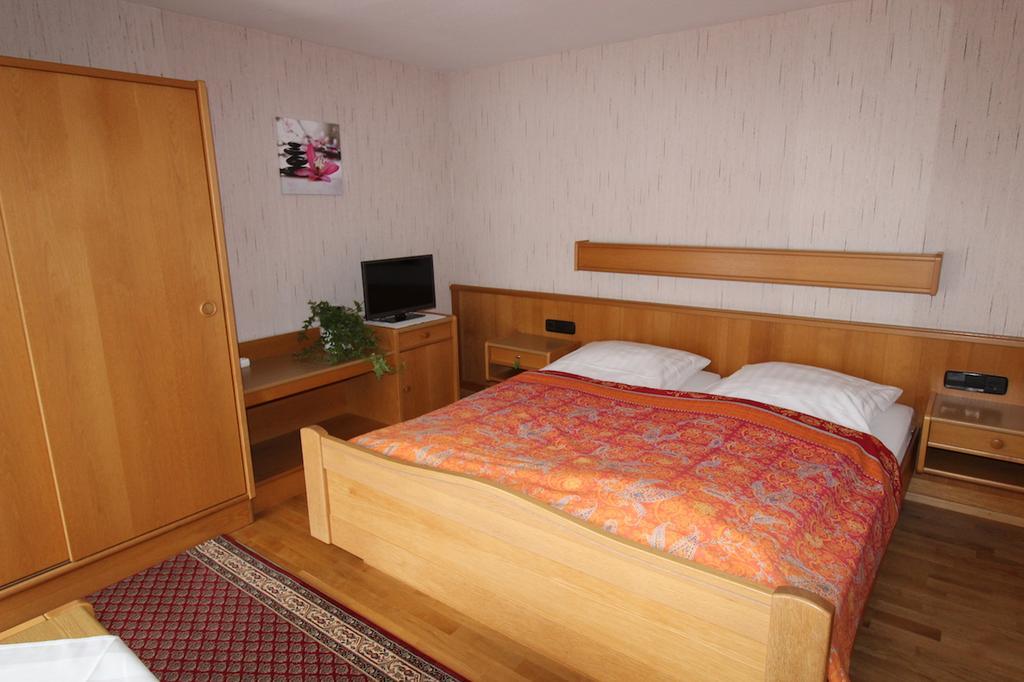 Gaestehaus Heimenberg Bad Rippoldsau-Schapbach Bagian luar foto