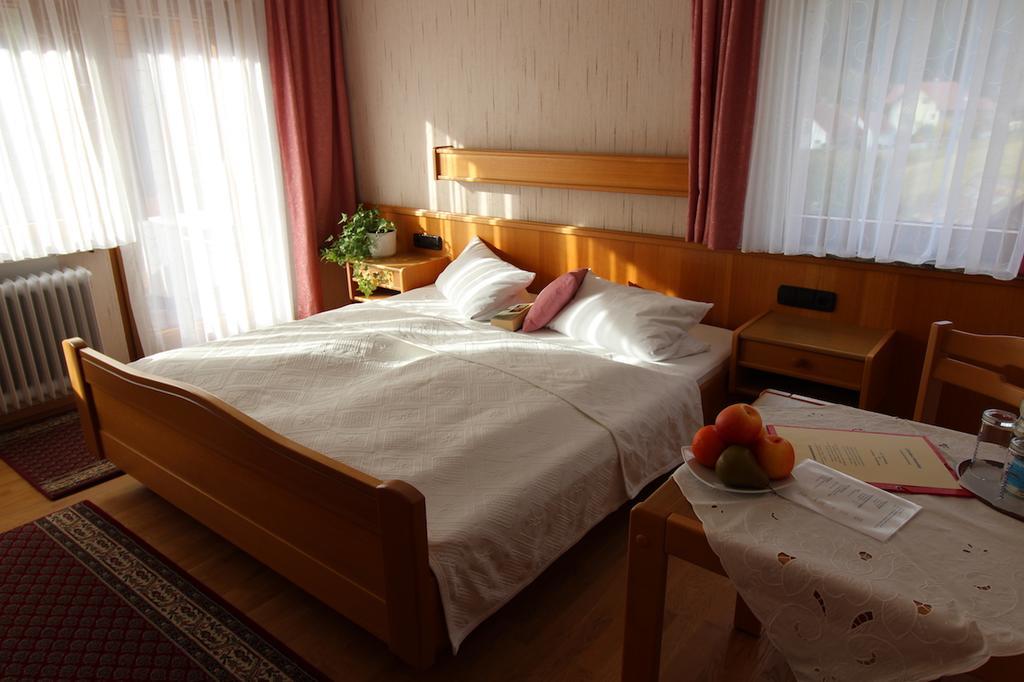 Gaestehaus Heimenberg Bad Rippoldsau-Schapbach Bagian luar foto